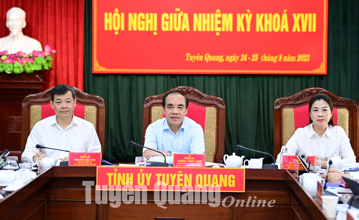 Ban Chấp hành Đảng bộ tỉnh thảo luận về 3 khâu đột phá